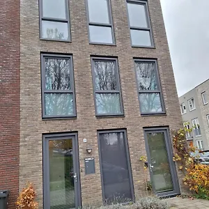 Dubbelink 3a Accommodatie bij particulieren Amsterdam